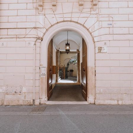 Navona Nest Apartment Rome Bagian luar foto